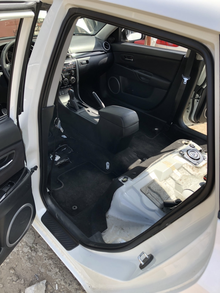 Чем заняться в отпуске… зашумить немного пол — Mazda 3 (1G) BK, 2 л ...