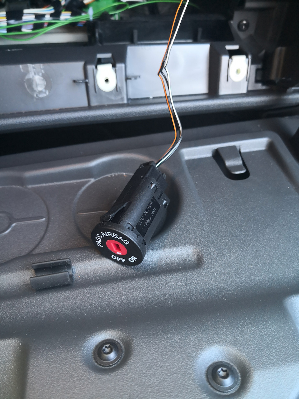 Чистка паром подкапотного + Промывка инжектора на стенде — KIA Cerato ...