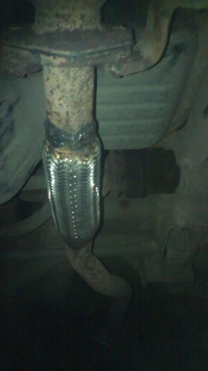 Превращение спорткара в штатное авто или замена прогоревшей гофры ...