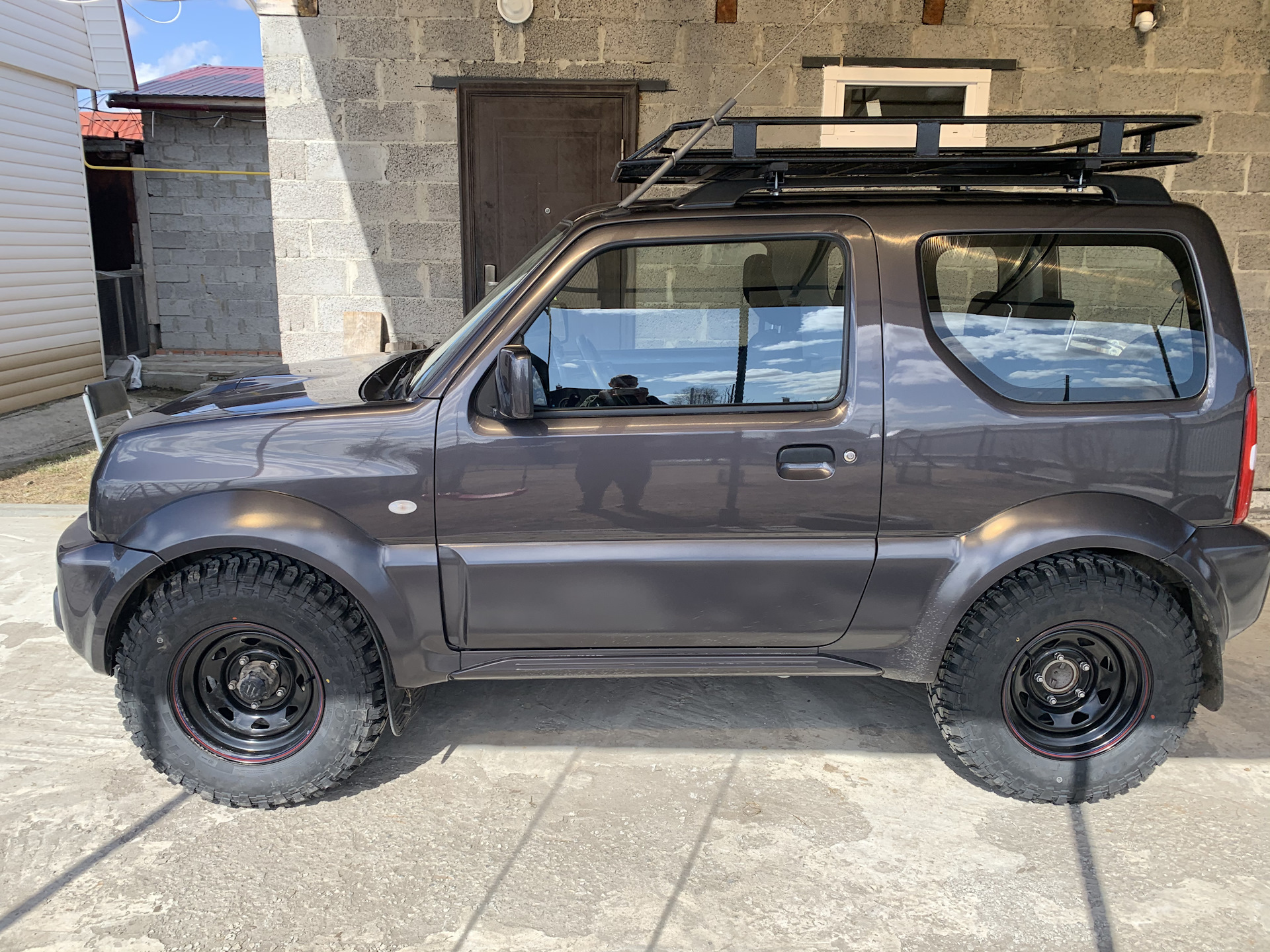 Сузуки размер шин. Suzuki Jimny 235/75 r15. Лифт 2 Suzuki Jimny drive2. Сузуки Джимни 235/75/15. Suzuki Jimny 660 лифт.