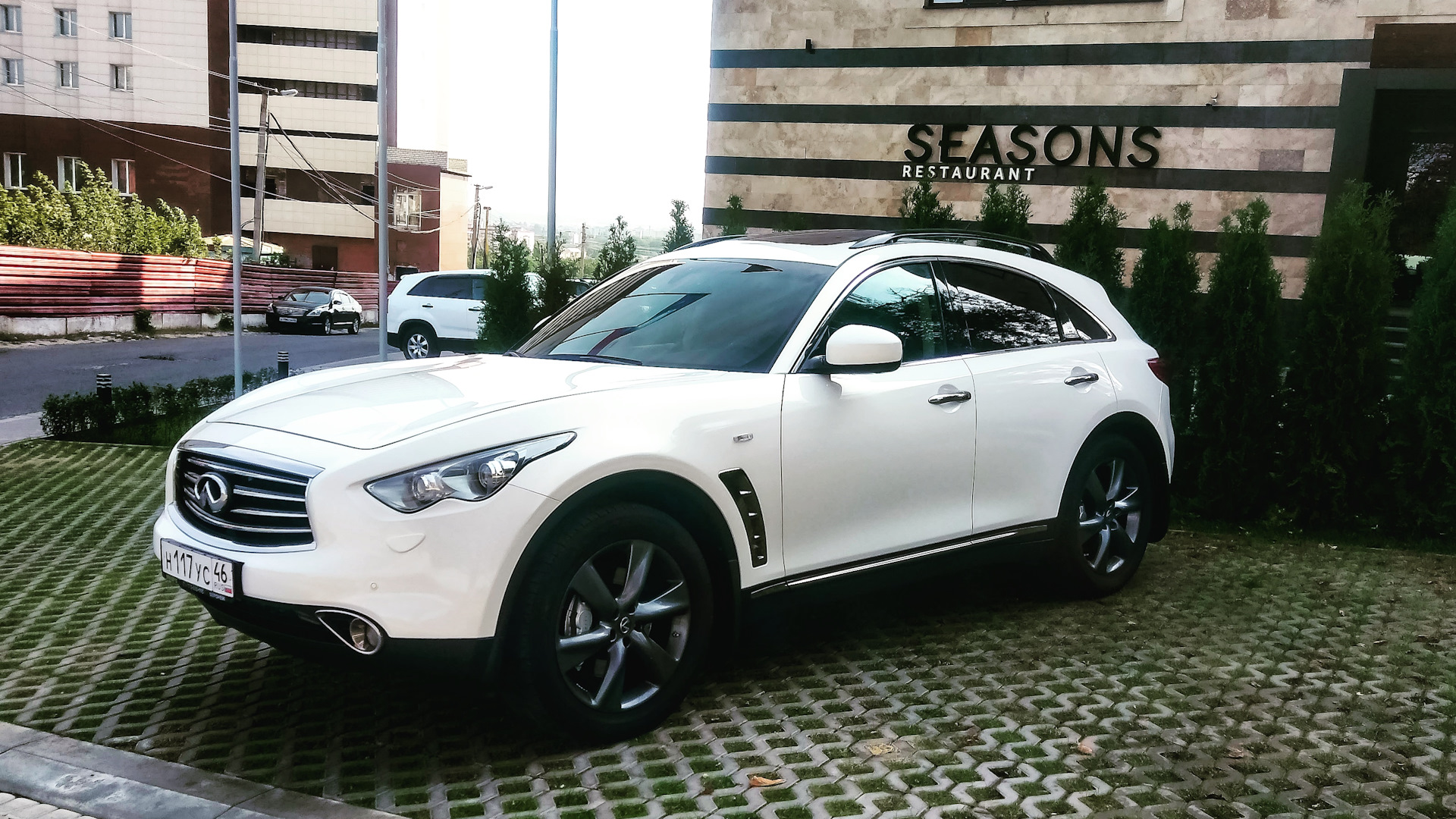 Infiniti fx 3.0