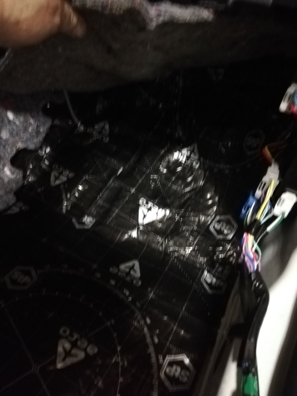 Виброшумоизоляция салона — Mitsubishi ASX, 1,8 л., 2013 года | своими ...