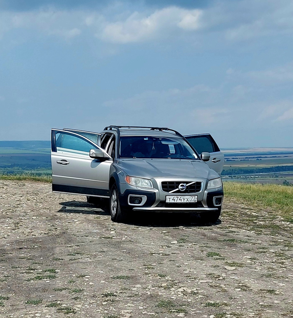 Фото в бортжурнале Volvo XC70 III