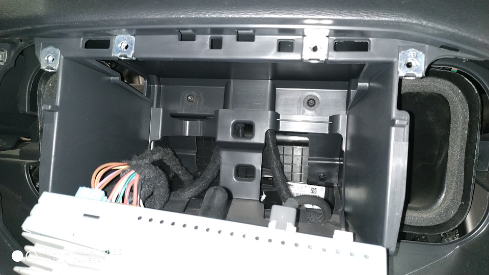 Клинит заднее колесо и удары на ПП. — KIA Sportage (1G), 2 л, 2006 года ...