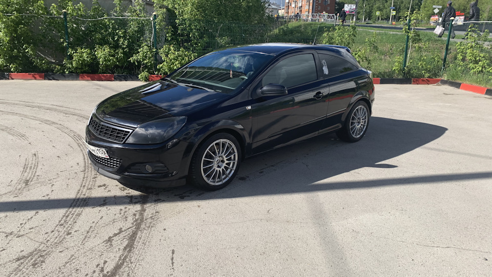 Зашумил двери — Opel Astra H GTC, 2 л, 2007 года | тюнинг | DRIVE2