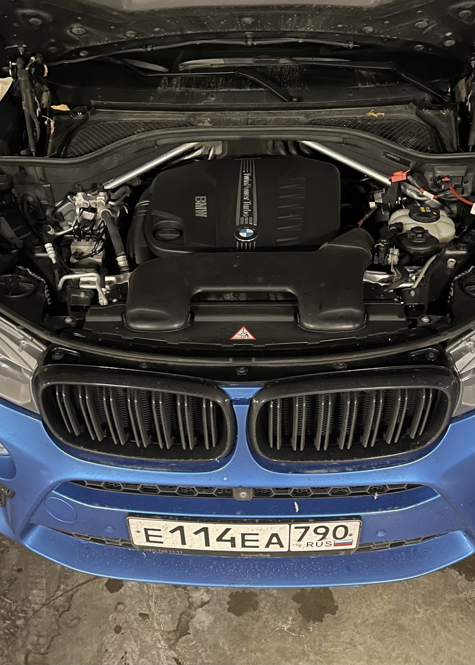 Фото в бортжурнале BMW X5 (F15)