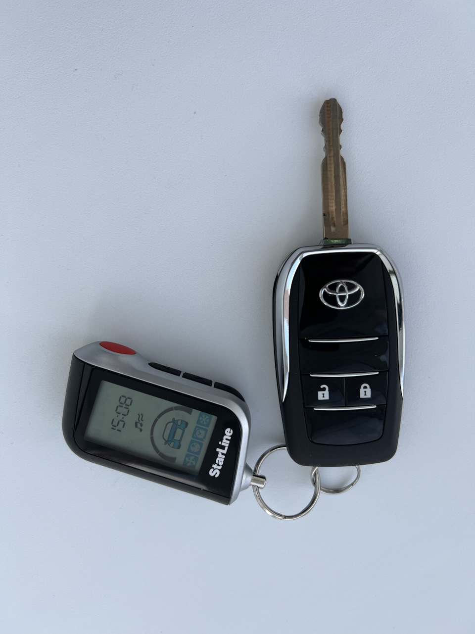 Новая сигнализация🔐 — Toyota Highlander (XU20), 3 л, 2002 года |  электроника | DRIVE2