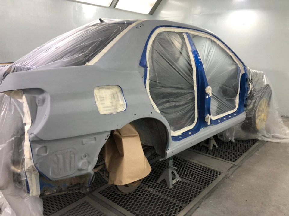 пороги приварили, кузов загрунтовали, готовились к покраске)) — Subaru Impreza WRX STI (GD)
