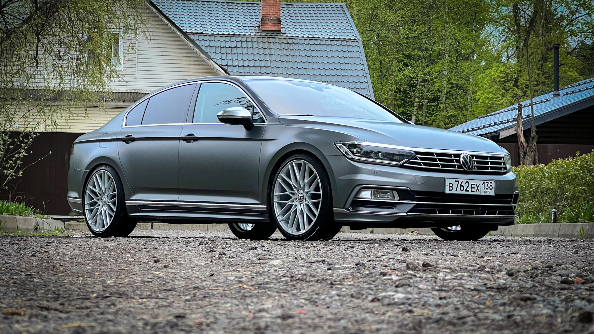 Volkswagen Passat B8 1.8 бензиновый 2018 | R-Line 20