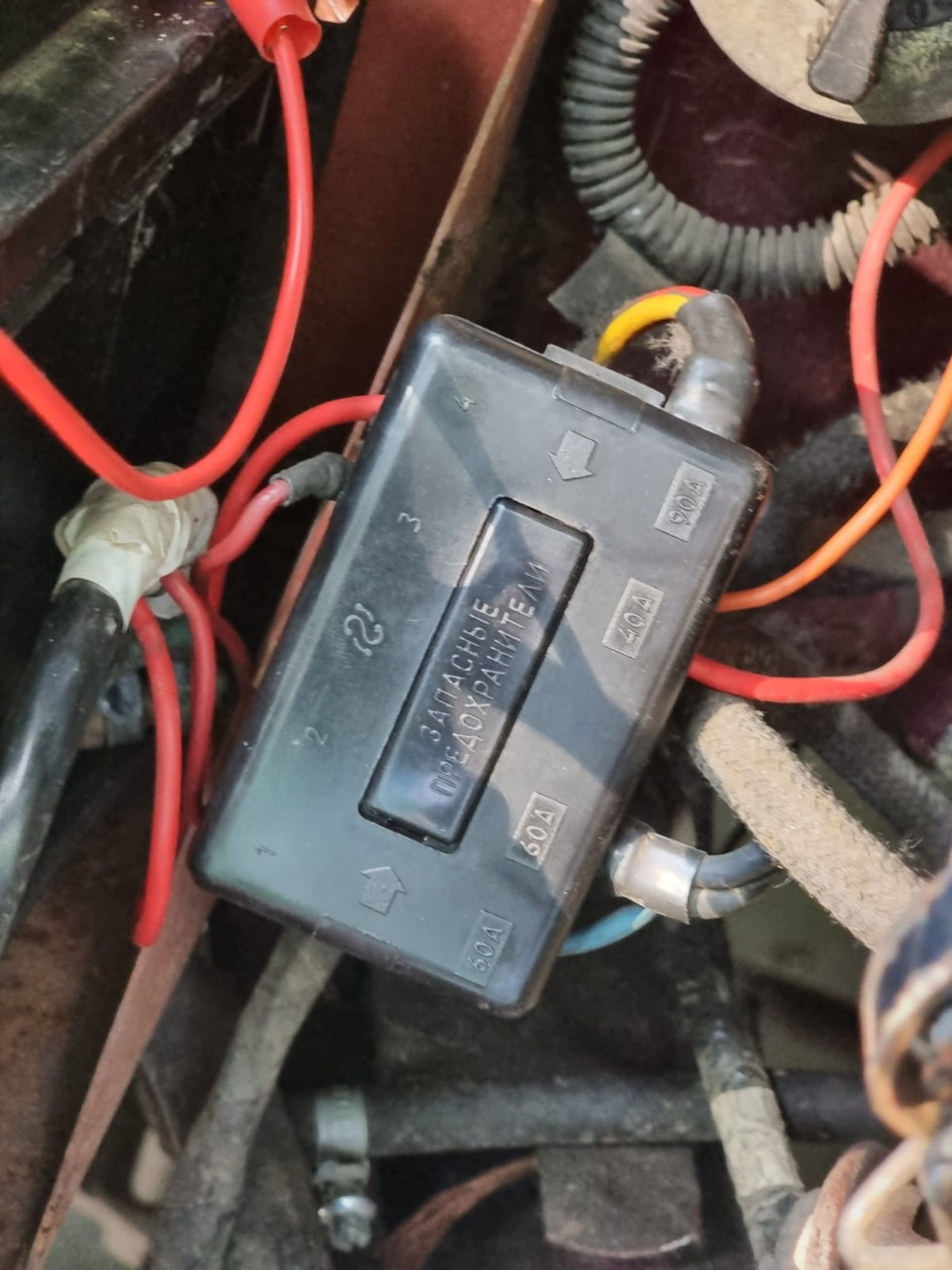 Замена блока предохранителей, вместо предохранителя — ГАЗ Газель, 2,3 л ...