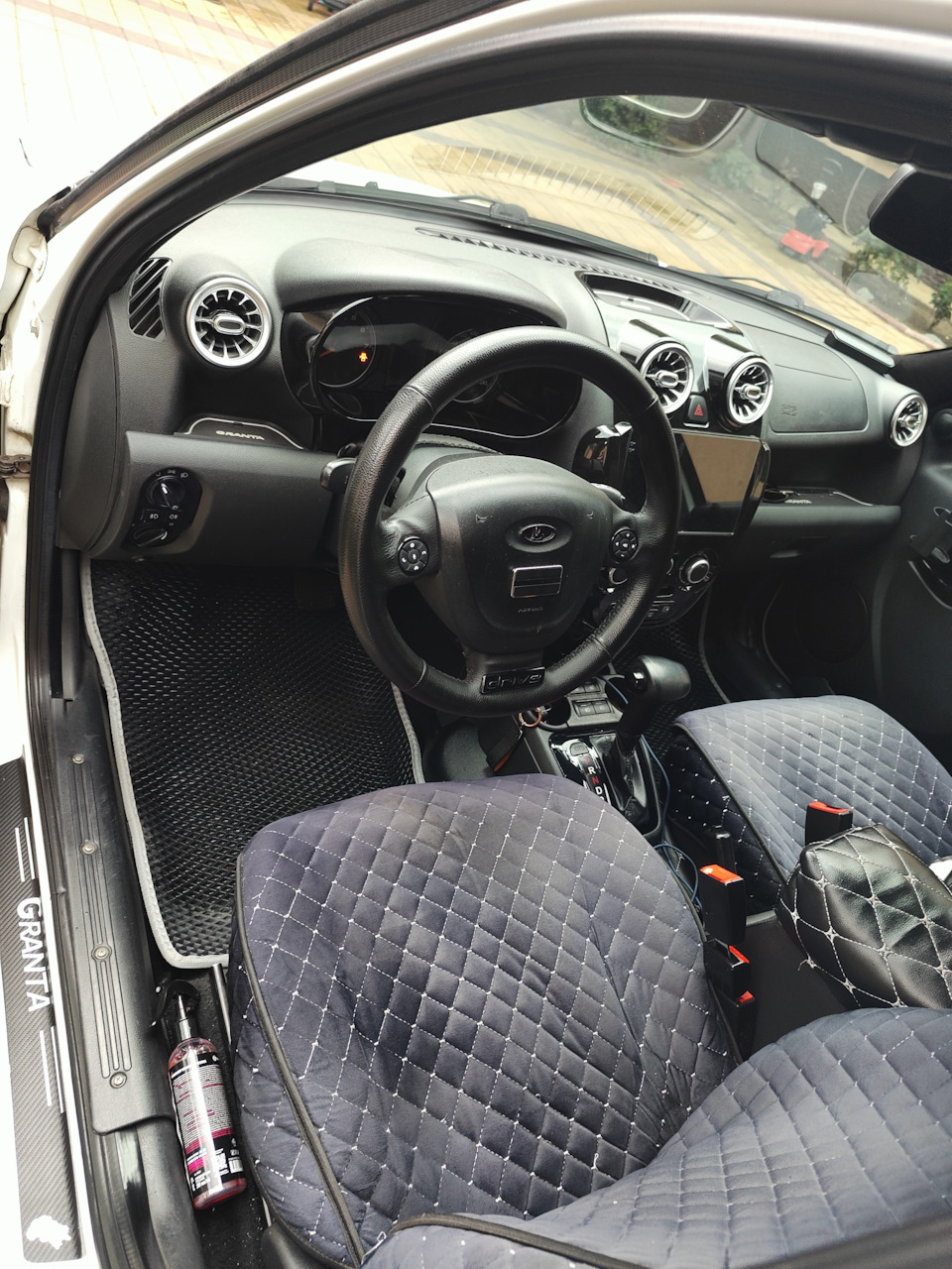 Фото в бортжурнале Lada Granta