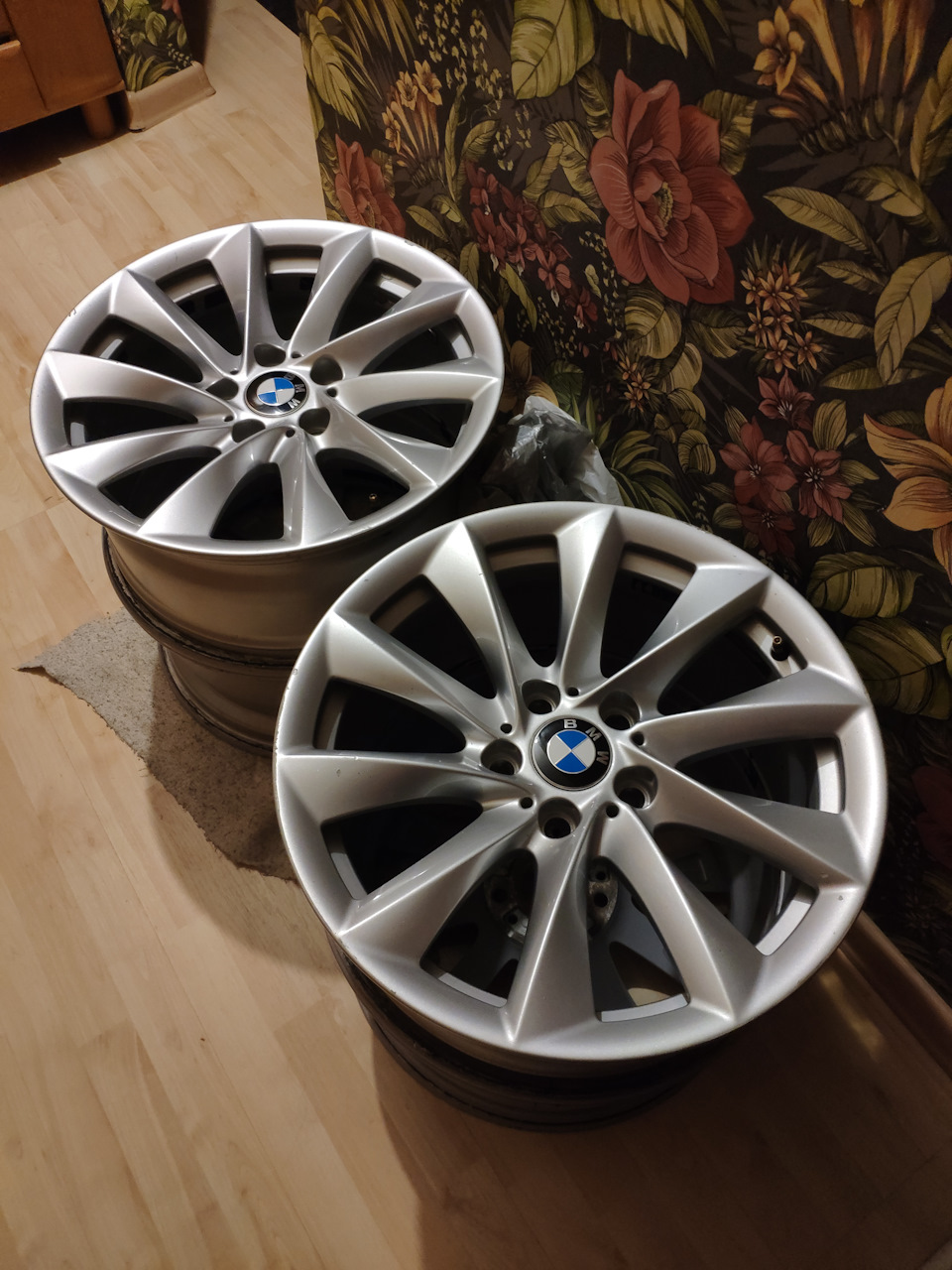 Диски на лето от f30 415 стиль R18 — BMW 1 series (F20), 1,6 л., 2012 ...
