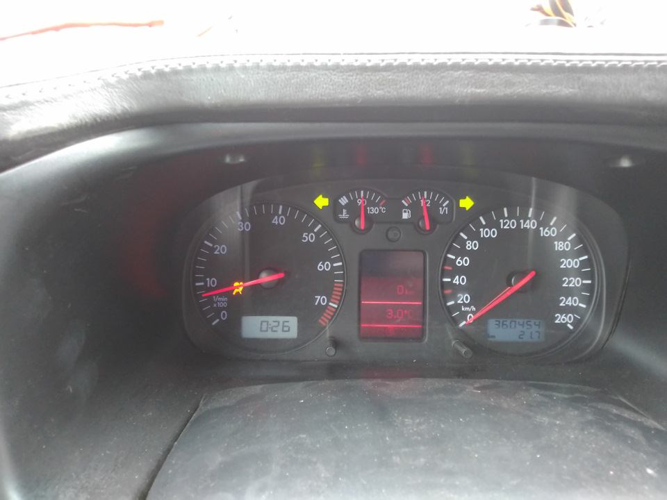 ПОВОРОТНИКИ. ГОРЯТ ПОСТОЯННО?!( — Volkswagen Caravelle (T4), 2,8 л ...