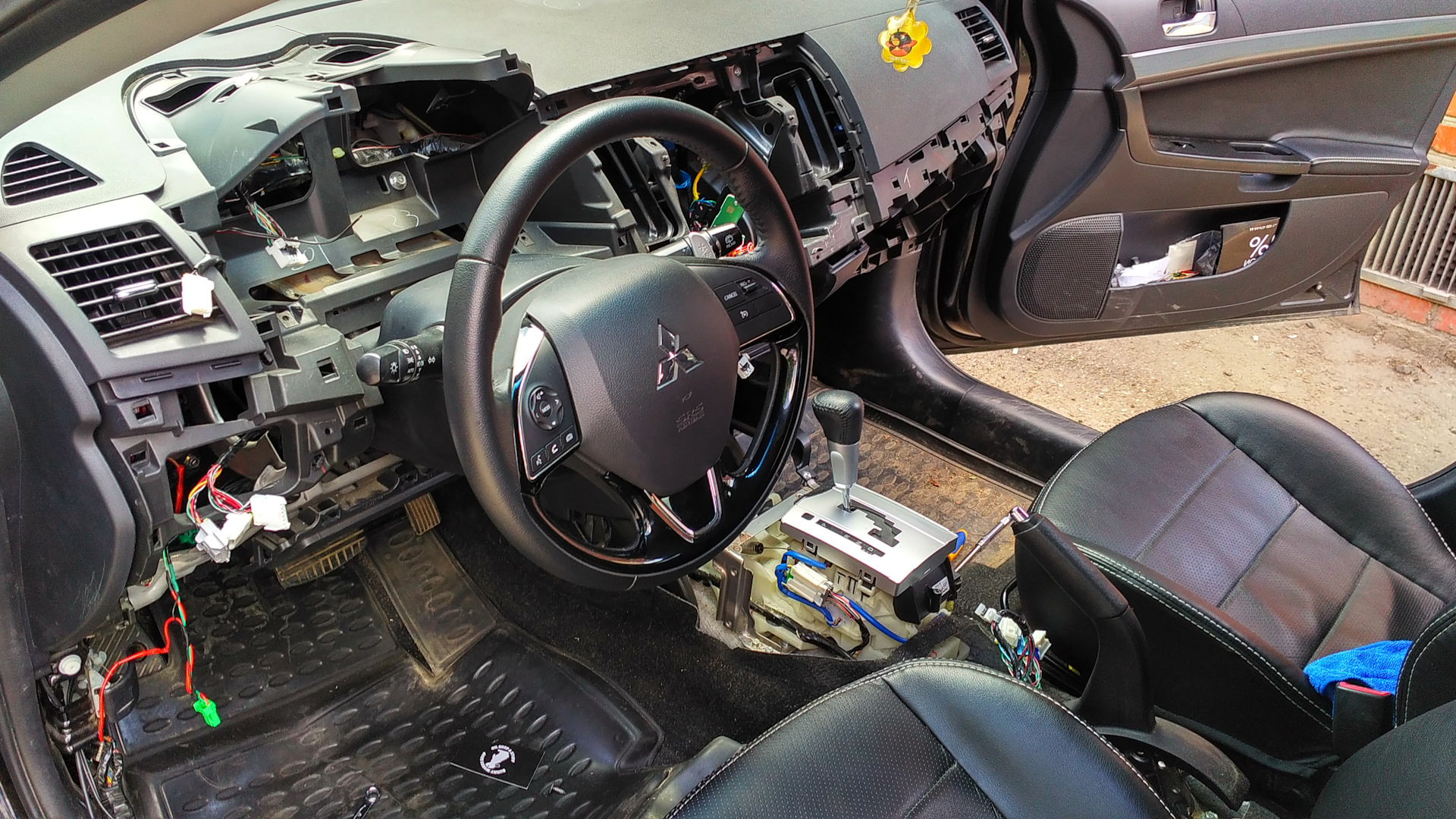 Бесключевой доступ KOS (Keyless Operation System) + автозапуск ...