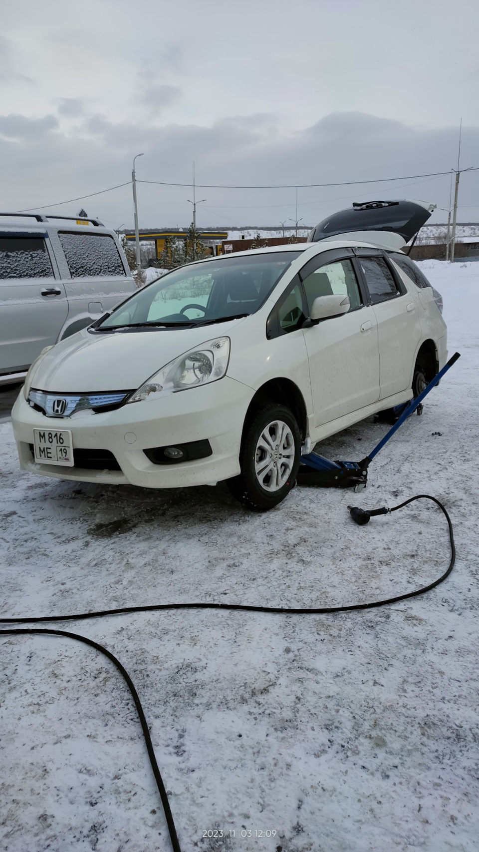 Замена резины и мойка — Honda Fit Shuttle (1G), 1,3 л, 2012 года | шины |  DRIVE2