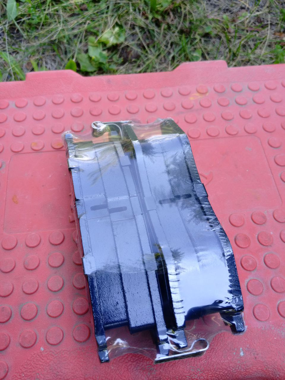 Колодки тормозные Chevrolet Lacetti (04-) перед. диск. (SRS 00069) SURAI — Chevrolet Lacetti SW. Запчасти на фото: SRS00069