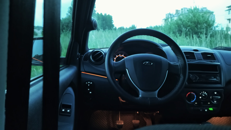 Как сделать неоновую подсветку салона авто. Смотреть фото Как сделать неоновую подсветку салона авто. Смотреть картинку Как сделать неоновую подсветку салона авто. Картинка про Как сделать неоновую подсветку салона авто. Фото Как сделать неоновую подсветку салона авто
