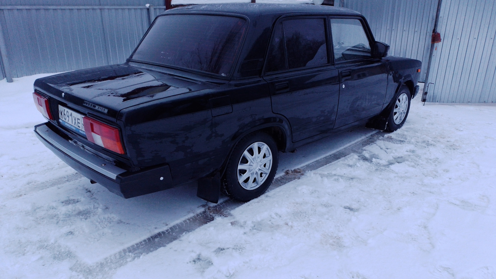 Lada 21054 1.6 бензиновый 2010 | 