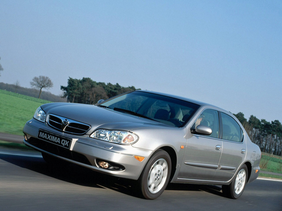 Купить б/у Nissan Maxima V (A33) 3.0 AT (200 л.с.) бензин автомат в Москве: сере