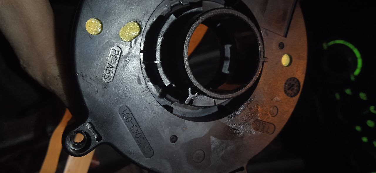 Легкость руля или выкидываем подрулевой шлейф на приоре — Lada Приора ...