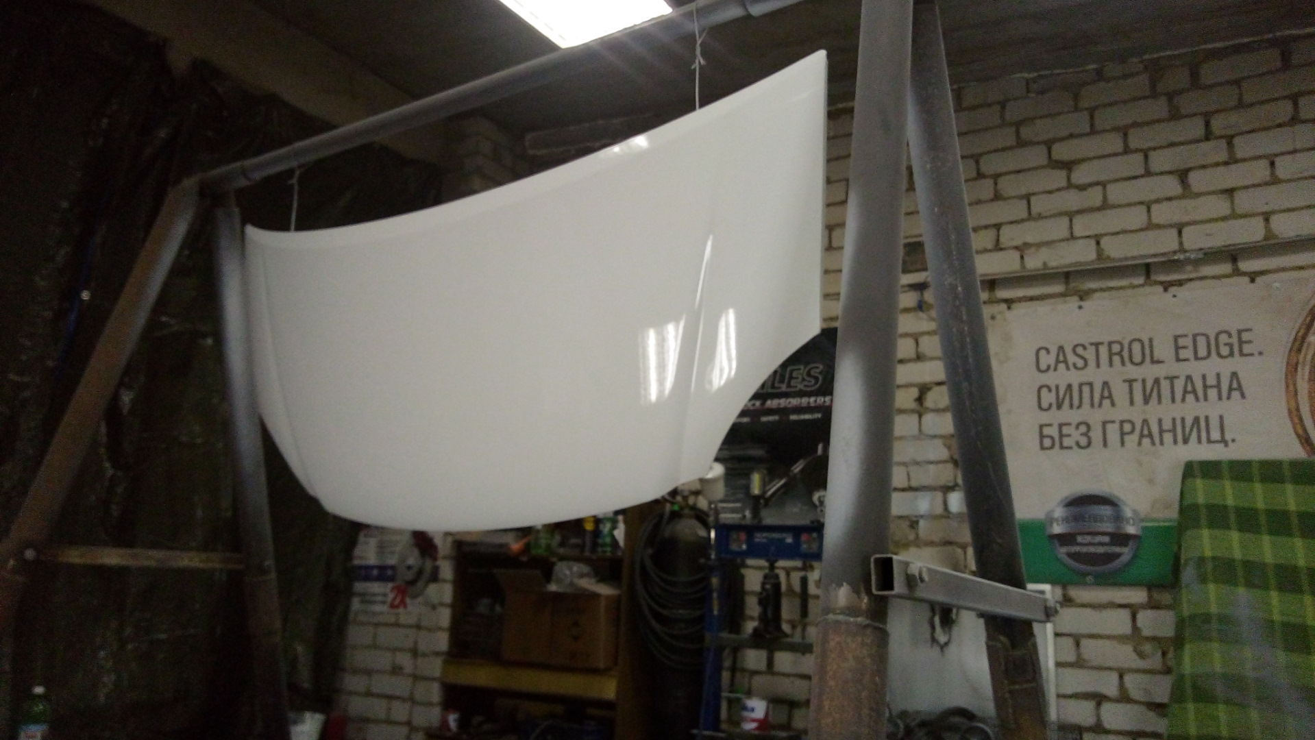 Покрасил капот. — ГАЗ Соболь, 2,5 л, 2006 года | кузовной ремонт | DRIVE2