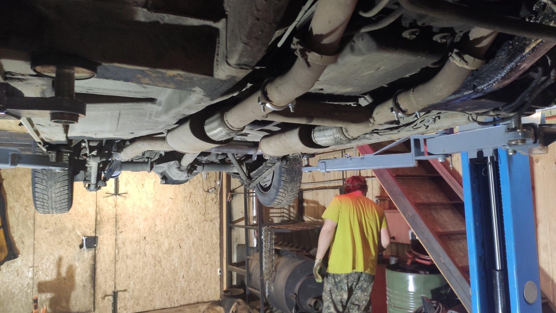 [59] Гражданский выхлоп uz-fe non vvti — ГАЗ 24, 4 л, 1982 года ...