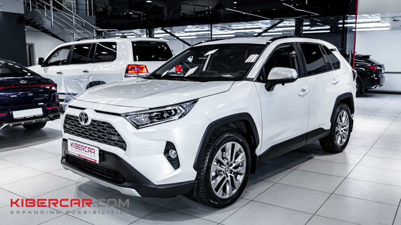 Toyota RAV4: монтаж системы кругового обзора Parklogix 360° — KiberCar  (Киберкар) на DRIVE2