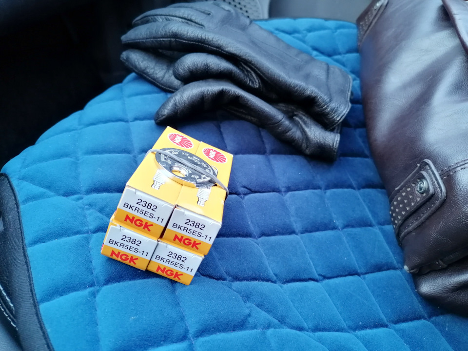 Забрал все добро домой. — Hyundai Accent (2G). Запчасти на фото: 2382, BKR5ES11