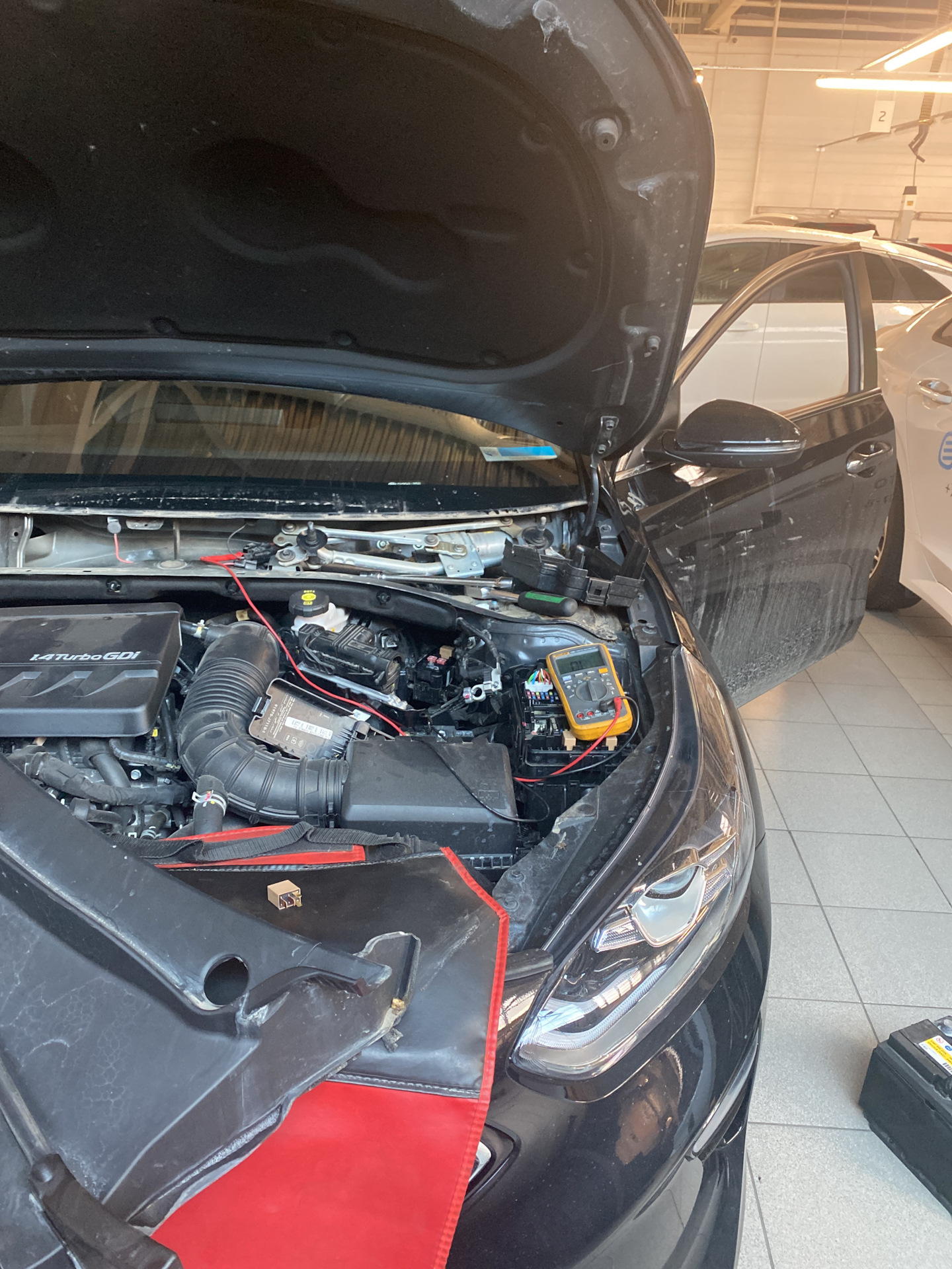 Не работает обогрев лобового стекла — KIA Ceed SW (3G), 1,4 л, 2021 ...