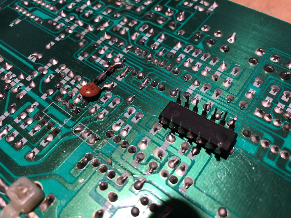 Фото в бортжурнале Nissan Tiida (1G)