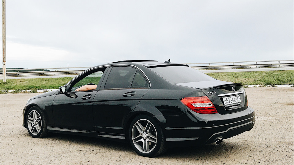 Mercedes-Benz C-class (W204) 1.6 бензиновый 2013 | "Выпендрежница" на ...