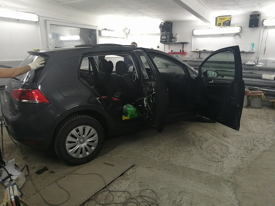 Photo from the logbook Volkswagen Golf Mk7