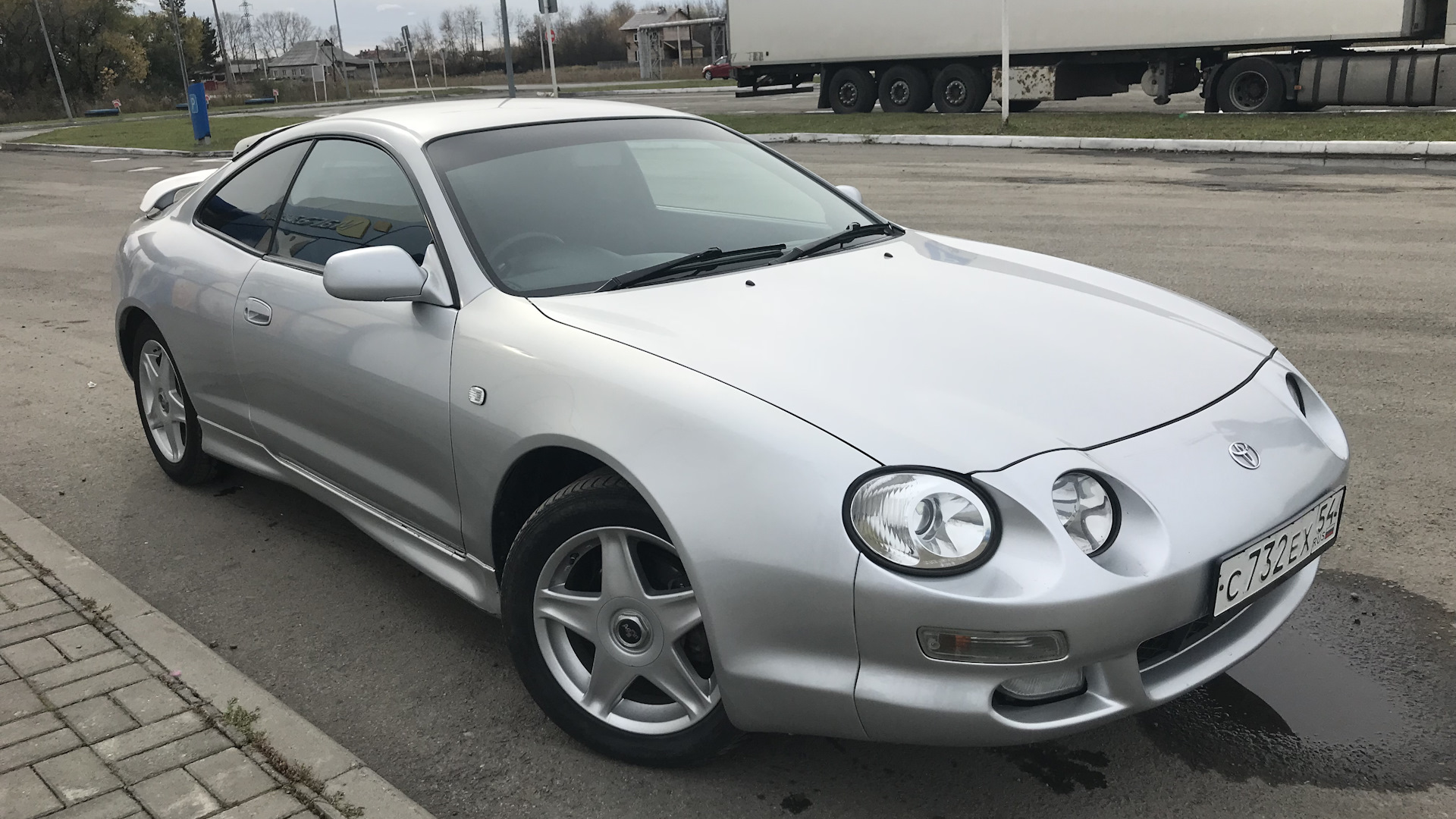 Toyota Celica (200) 2.0 бензиновый 1998 | Red top in stock на DRIVE2