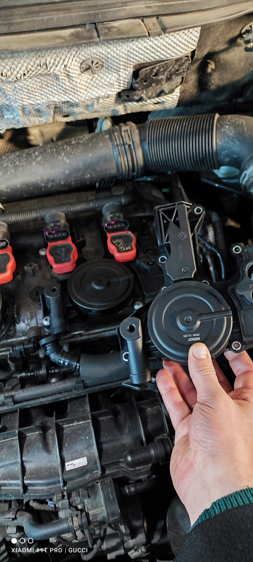 Маслоотделитель — Volkswagen Tiguan (1G), 2 л, 2009 года | визит на ...