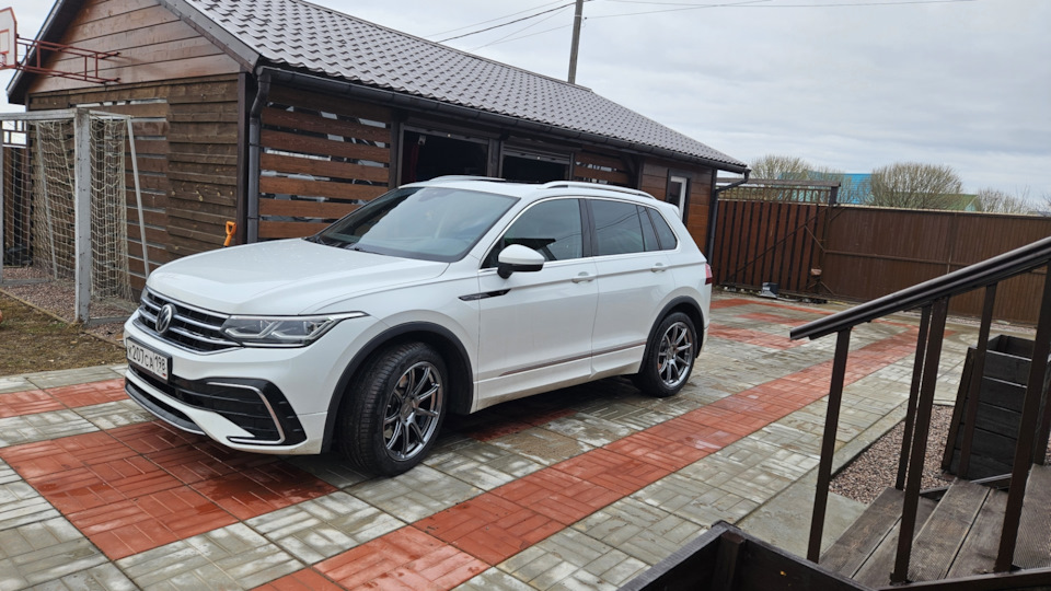 Новые дисули — Volkswagen Tiguan (2G), 2 л, 2021 года | колёсные диски ...