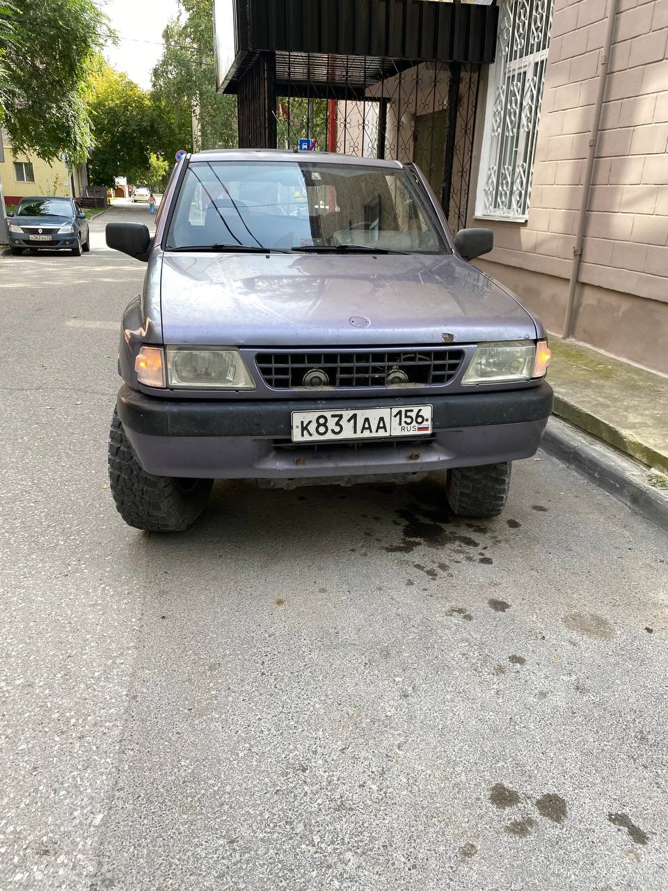 По итогу так мы поехали на осмотр. — Opel Frontera A Sport