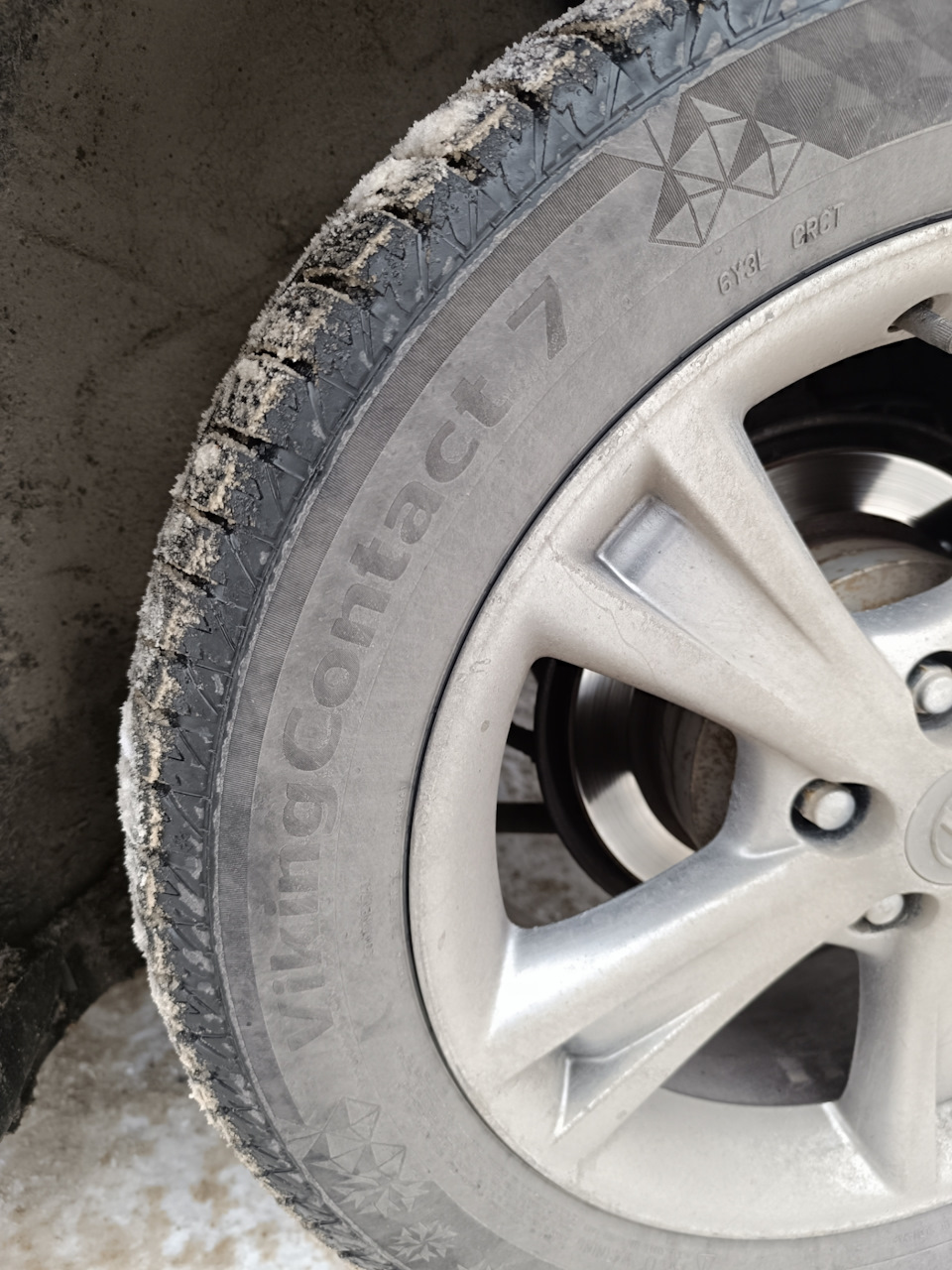 Шины — Lexus RX 400h (2G), 3,3 л, 2005 года | шины | DRIVE2