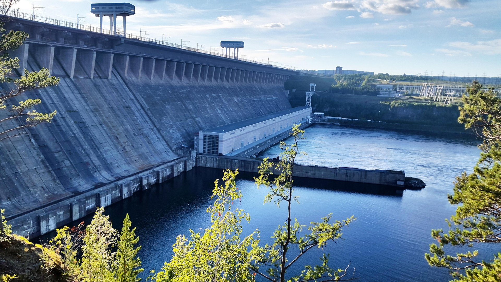 Водохранилище реки ангара. Братская ГЭС город Братск. Плотина братской ГЭС. Река Ангара Братская ГЭС. Плотина ГЭС Братск.