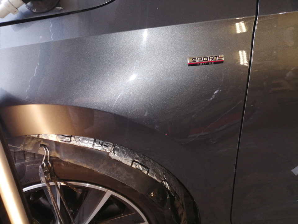 Шкода Рапид. Ремонт вмятины и царапины без покраски. — DRIVE2