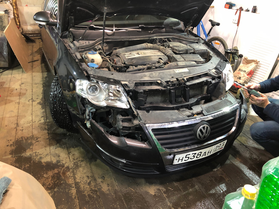 Фары и поездка в Прагу и Берлин на новогодние 2019 — Volkswagen Passat ...