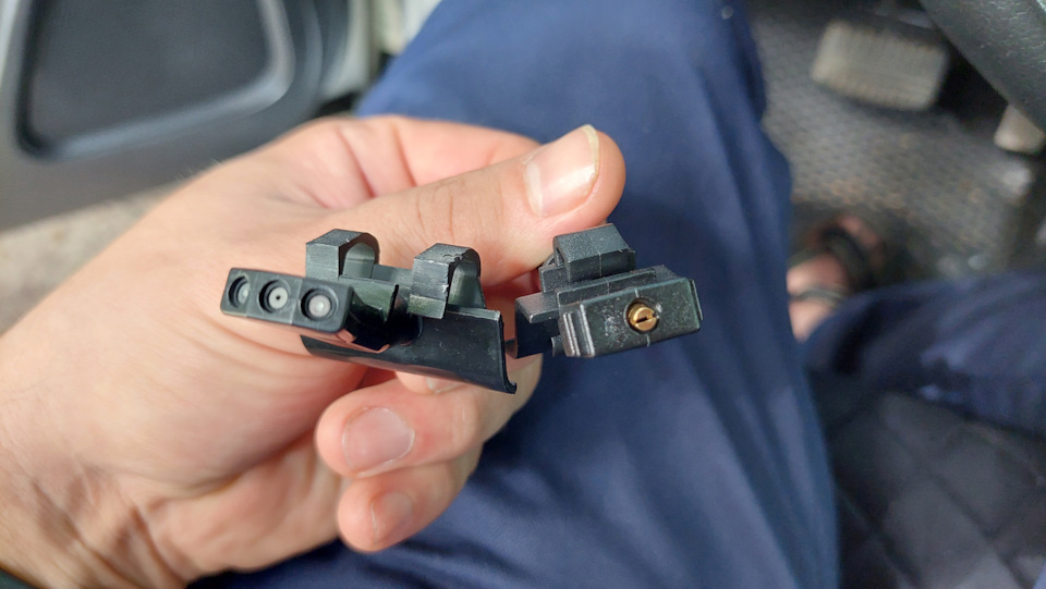 Заменил омыватели лобового стекла на веерные — Mitsubishi Outlander (3G ...