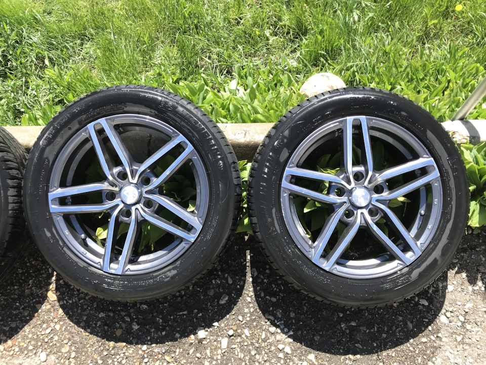 Шины летние Michelin 205/55 R16, литые диски 7Jx16 ET45 5x112 на Skoda ...