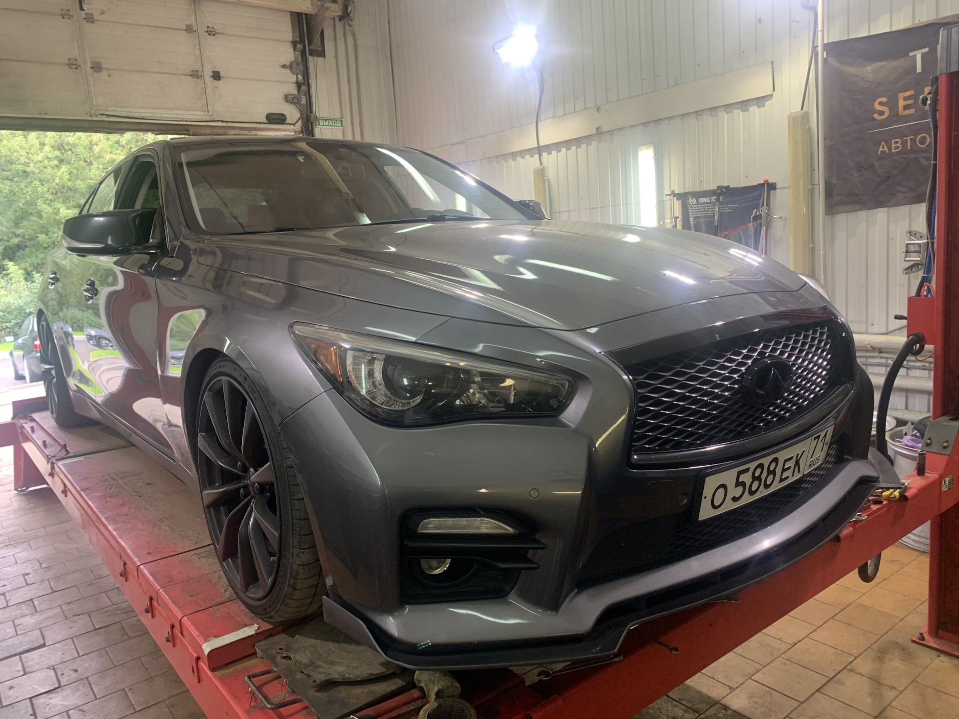Заниженные дела-настройка BC Racing — Infiniti q50, 3,7 л, 2014 года ...