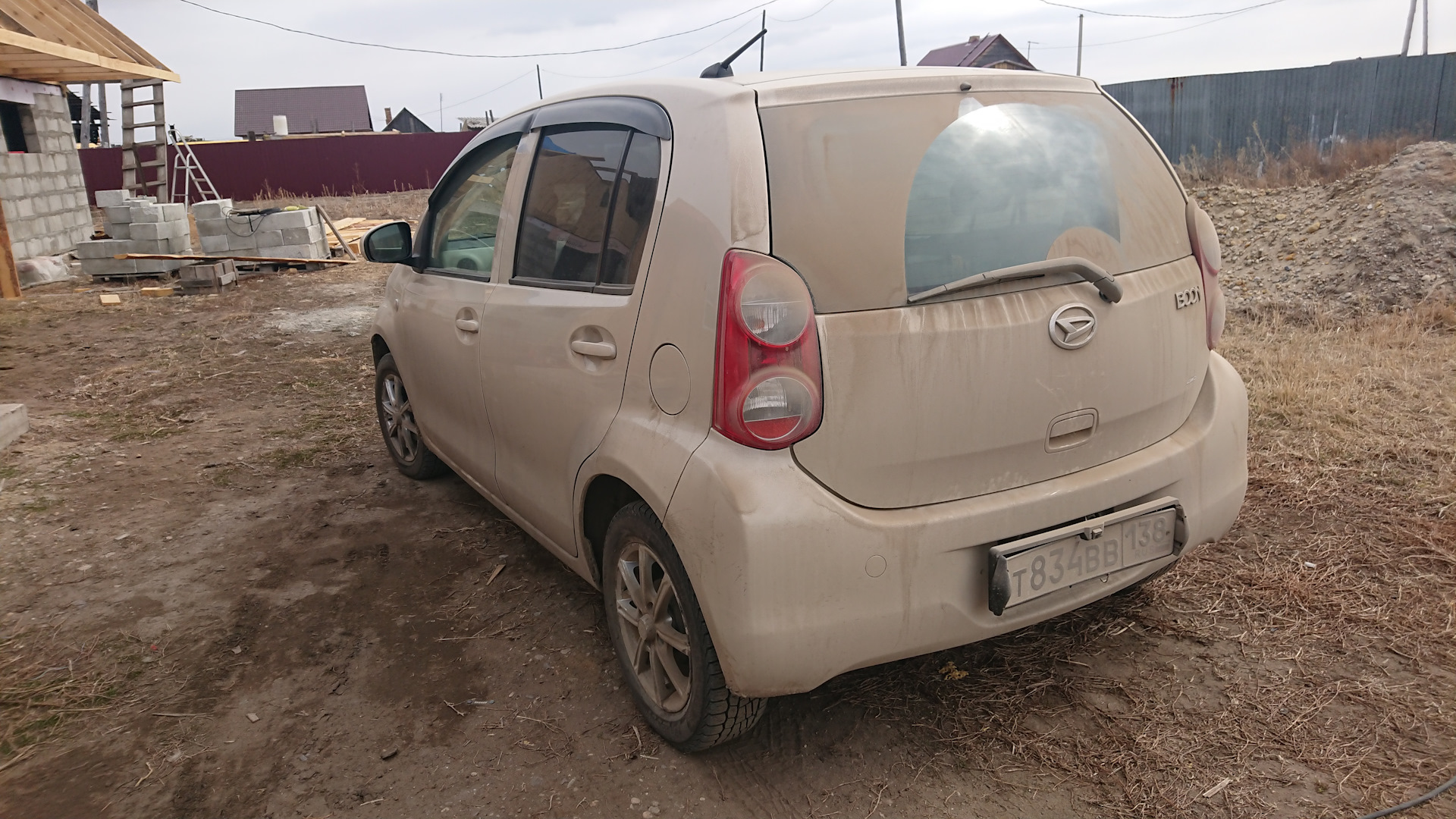 Daihatsu Boon Luminas 1.0 бензиновый 2010 | очень маленький вездеход на  DRIVE2