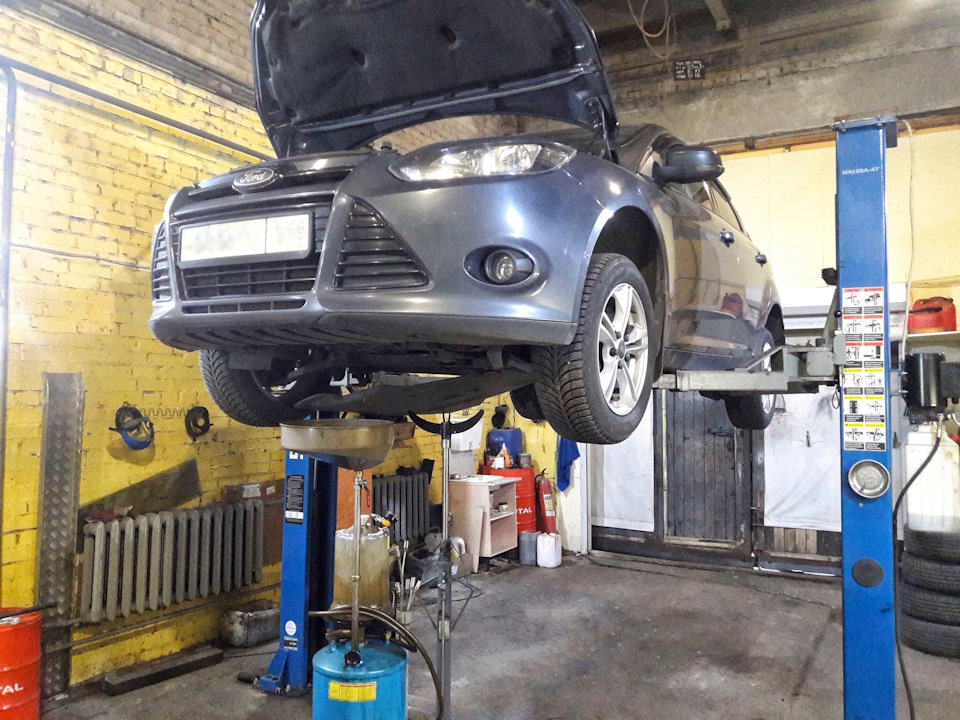 Самый Чистый из все чистых сервисов ))) — Ford Focus Hatchback III