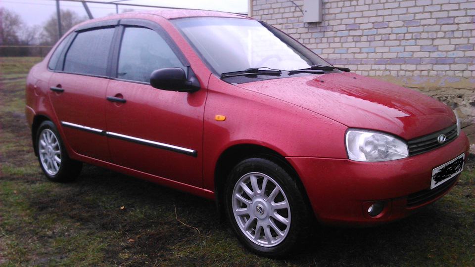 Снятие передней панели — Lada Калина седан, 1,4 л, 2008 года | своими ...