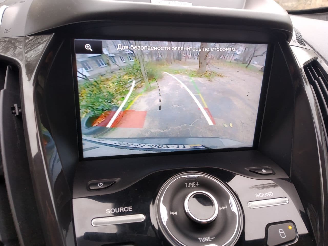 Подключение европейского парктроника (4 датчика) на американские мозги ...