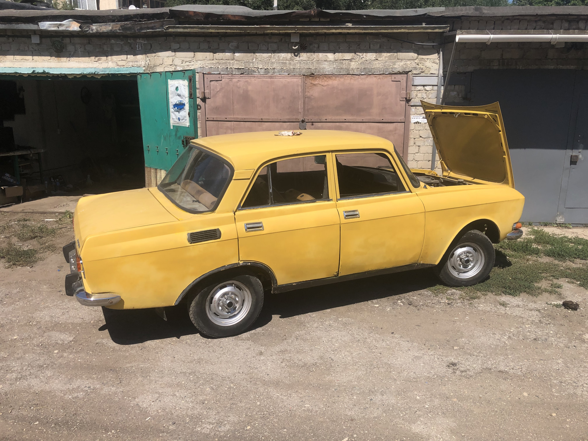 Фотографии — Москвич 2140, 1,5 л, 1984 года | фотография | DRIVE2