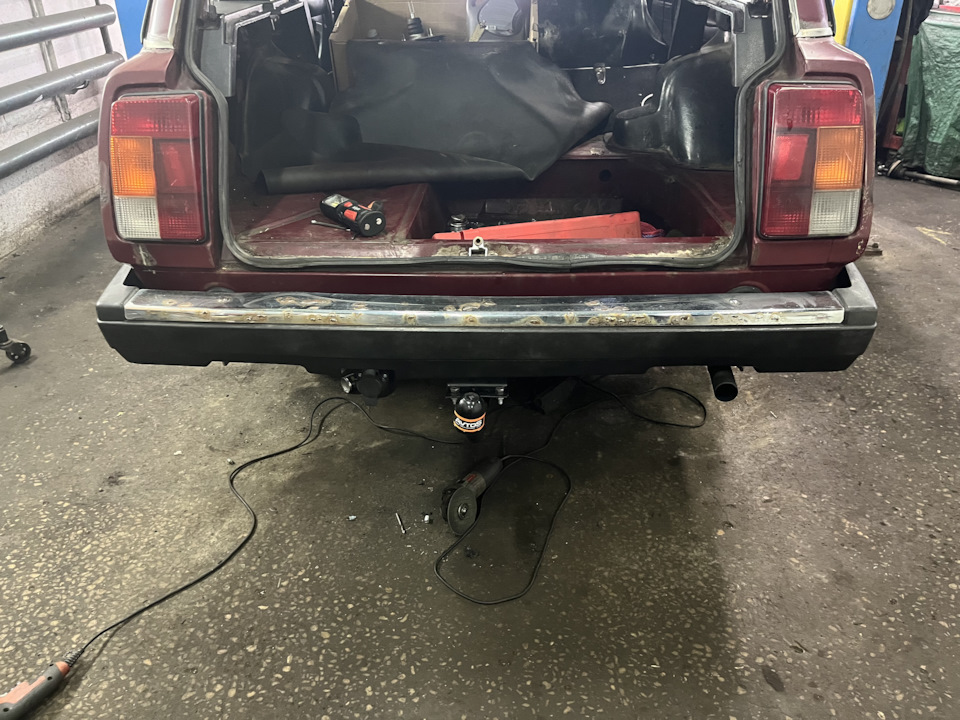 Уже установлен — Lada 21043