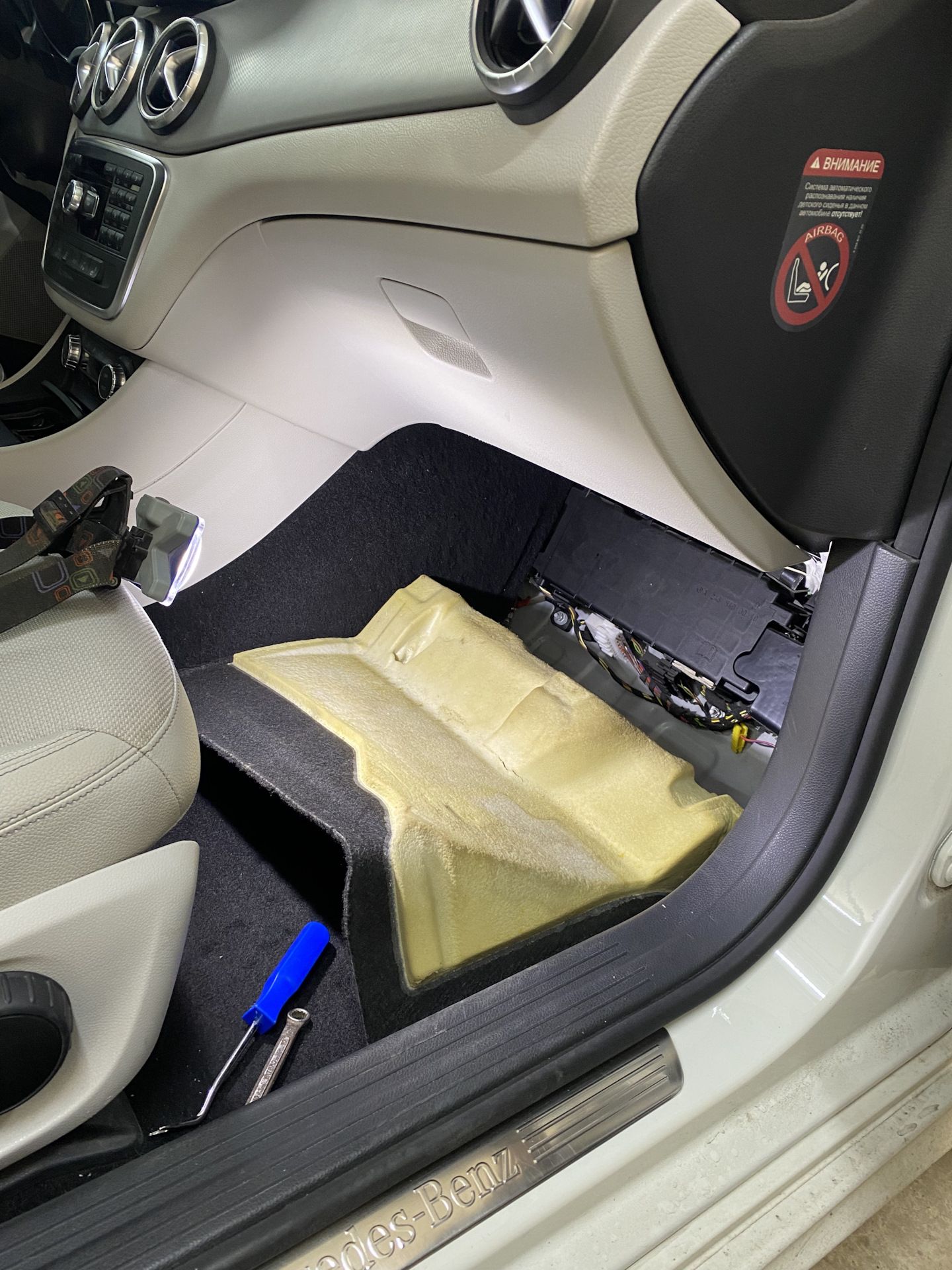 Резервный АКБ — неисправность — Mercedes-Benz CLA (C117), 1,6 л, 2014 ...